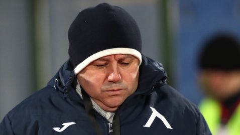 Славиша Стоянович се сбогува с играчите на Левски